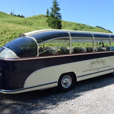 70 Jähriger Saurer Bus