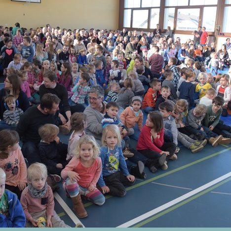 400 Personen lauschen dem Kinderkonzert 2019