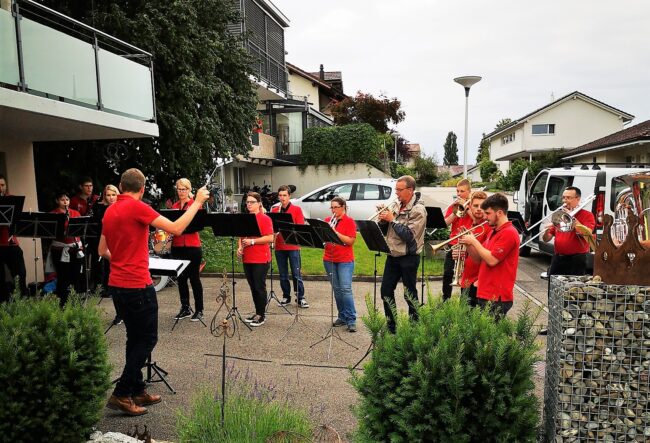 Ständli Tour der Ortsmusik Rüediswil