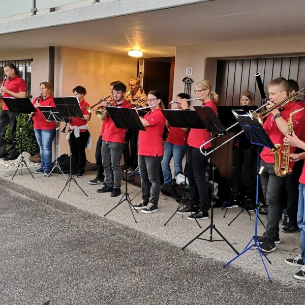 Ständli Tour der Ortsmusik Rüediswil