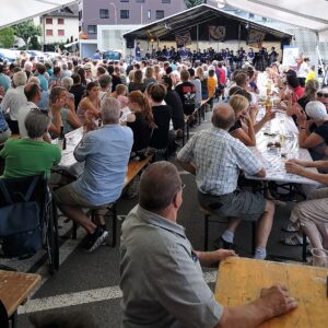 Viele Leute werden am Blasmusik OpenAir 2024 Ruswil erwartet