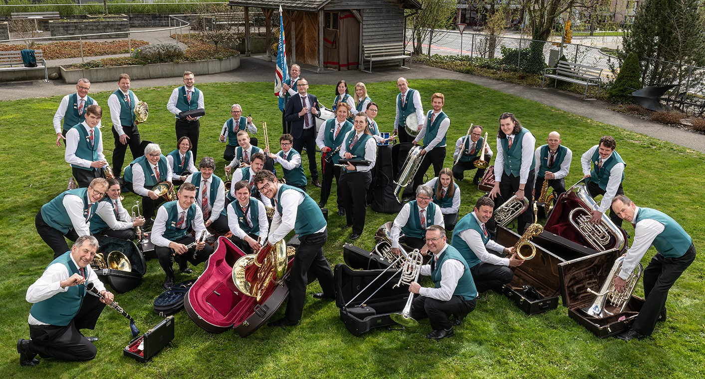 Die Harmoniemusik aus der Gemeinde Ruswil, die Ortsmusik Rüediswil plant eine Neuuniformierung im 2026. (Foto von Stefan Dubach / Niveau Fotos Ruswil)