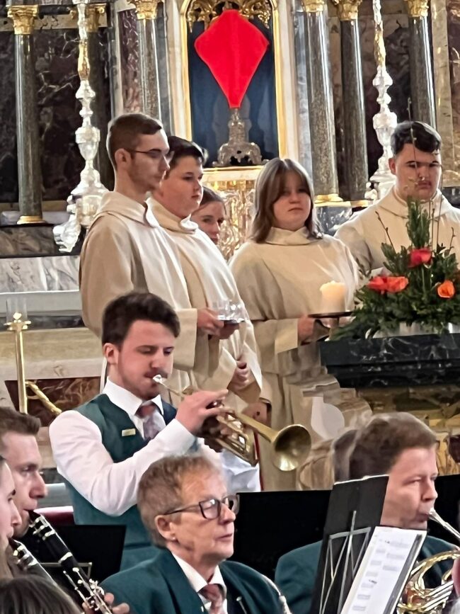 Hubert Stäger von der Ortsmusik Rüediswil spielt das Trompetensolo Vidda.