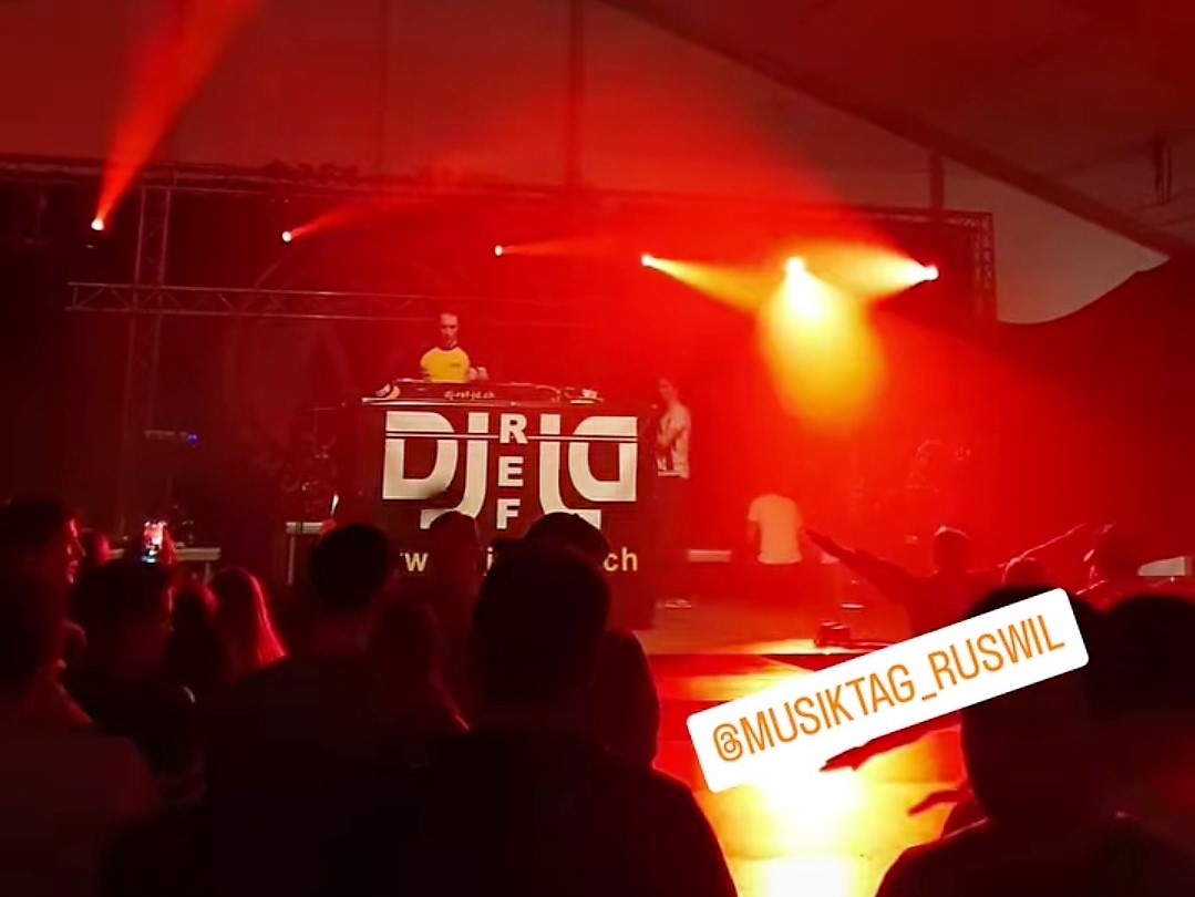 Volksrock am Rebstock die Party am Musiktag Ruswil