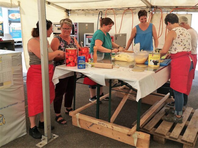 Pizza Zubereitung am Fürobebier an der Kilbi Rüediswil 2023