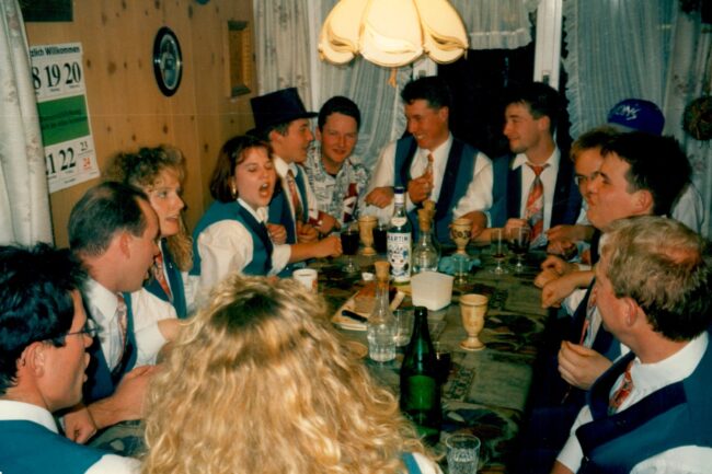 Die Ortsmusik Rüediswil besuchte 1996 das Eidgenössische Musikfest in Interlaken.