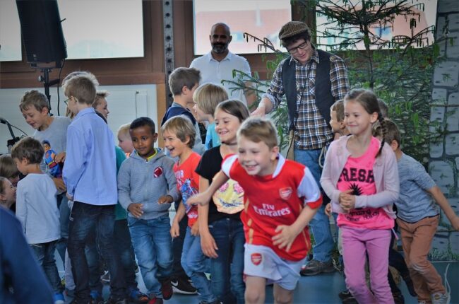 Im Mai 2017 führte die Ortsmusik Rüediswil in der Turnhalle Rüediswil ihr zweites Kinderkonzert durch.