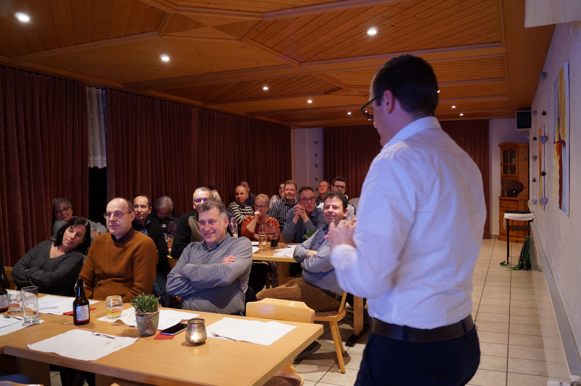 An der 75. GV der Ortsmusik Rüediswil informierte der Dirigent Patrick Hummel übers vergangene Vereinsjahr