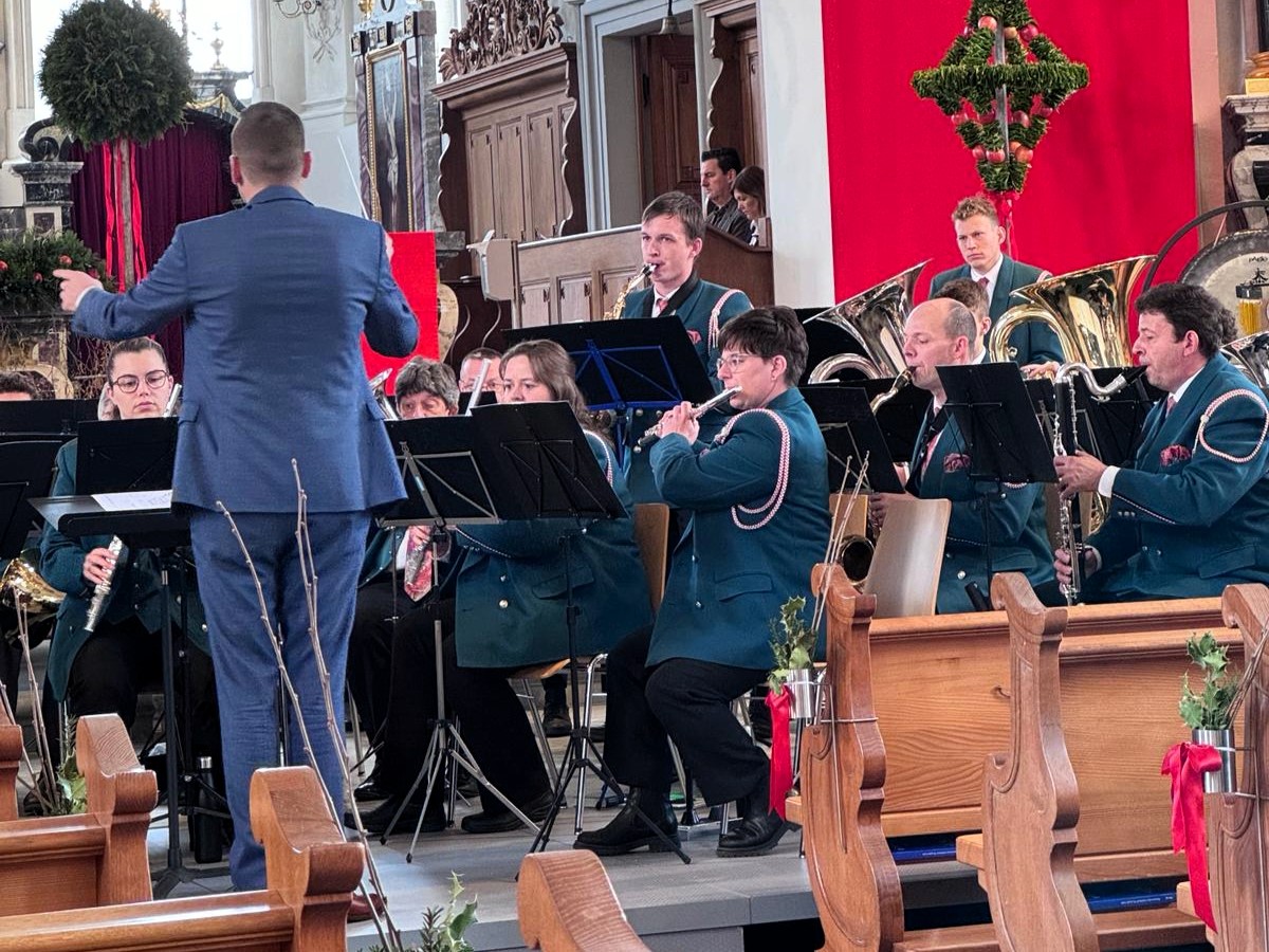 Palmsonntagsgottesdienst 2024 der Ortsmusik Rüediswil in der Kirche Ruswil