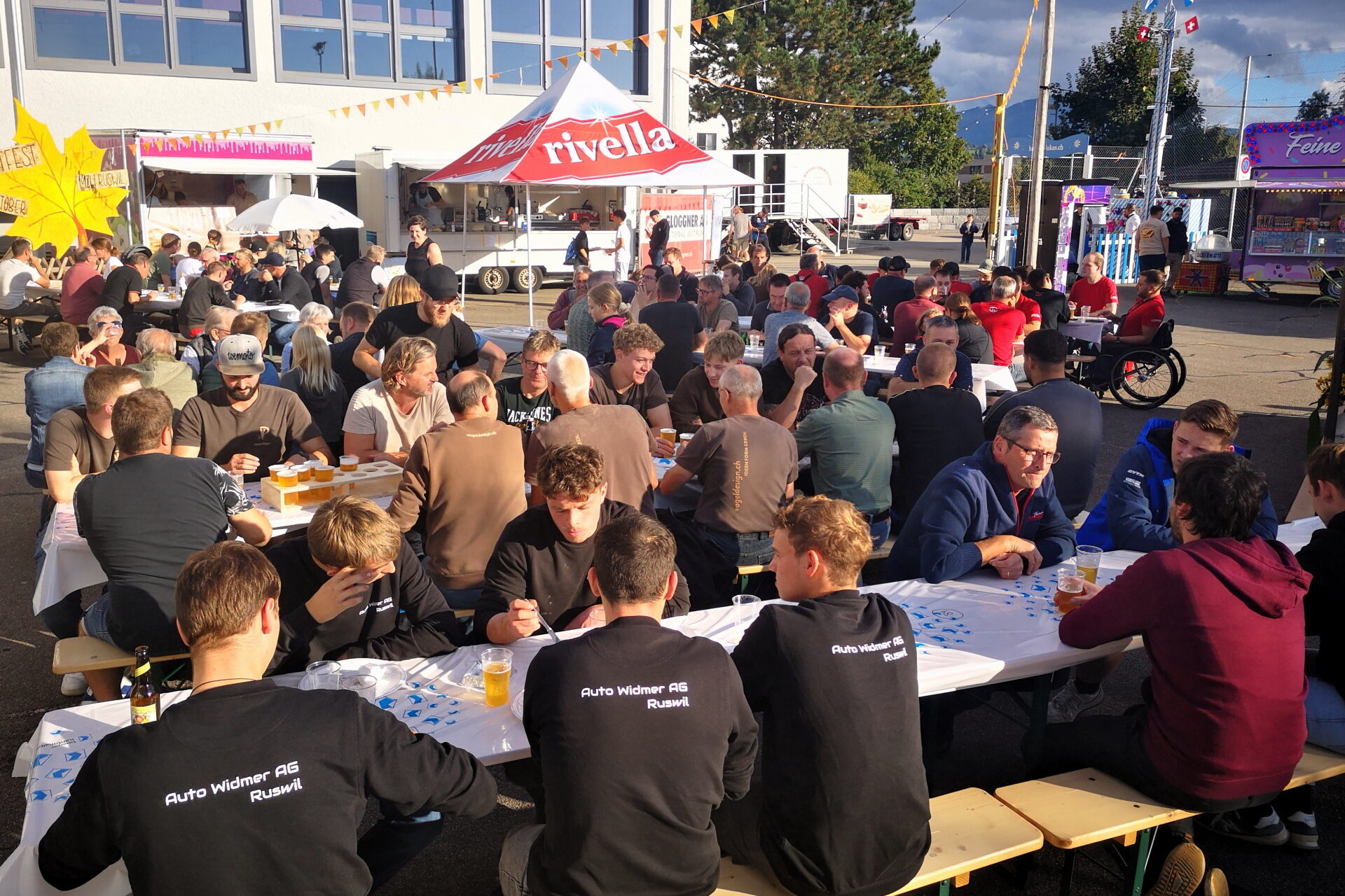 Die Ortsmusik organisierte das Feierabendbier an der Chilbi 2025 in Rüediswil / Ruswil.