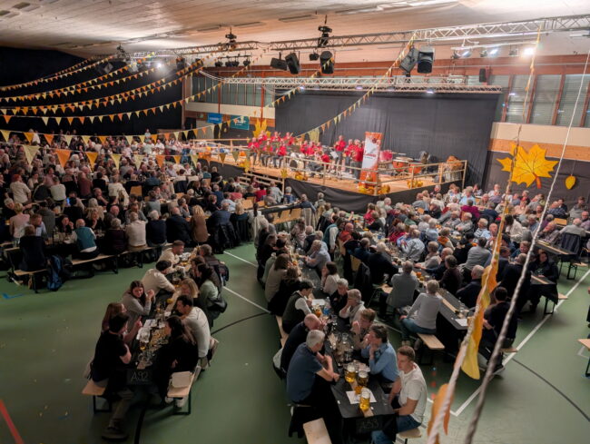 Ein besonderes Highlight des Herbsfests war der Auftritt von der Lublaska,. Die Blaskapelle überzeugte mit Virtuosität und Präzision und bewies eindrücklich ihre Klasse.